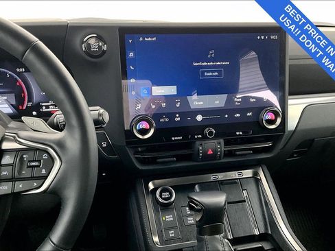 Used 2025 Lexus GX 550 w/ Accessory Package (2T) image 9