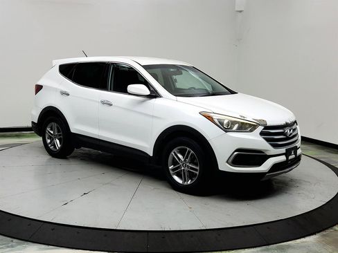 Used 2018 Hyundai Santa Fe Sport FWD image 3