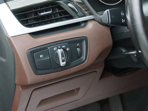 Used 2017 BMW X1 xDrive28i image 28