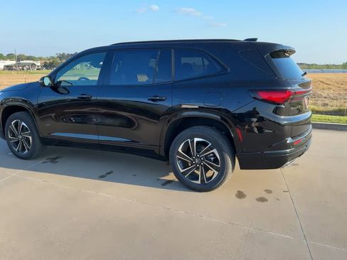 New 2026 Buick Enclave Sport Touring FWD image 5