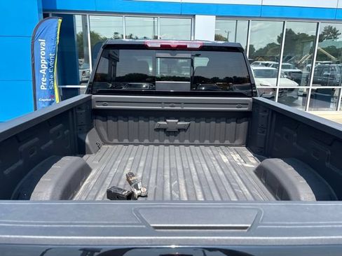 Used 2026 Chevrolet Silverado 2500 LT w/ Trail Boss Package AWD/4WD image 9