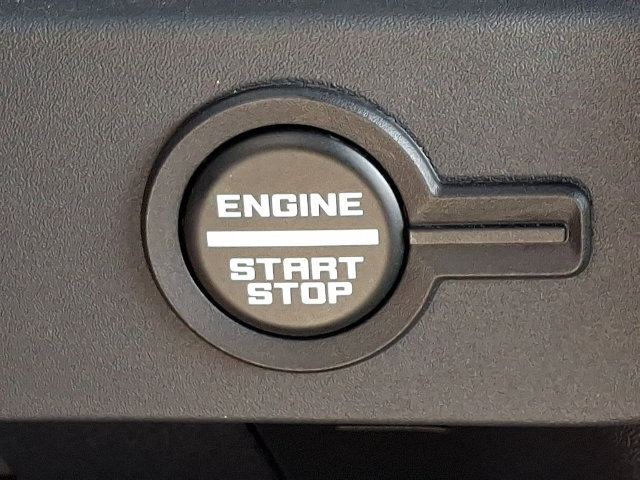 Used 2025 Ford Bronco 2-Door AWD/4WD image 22