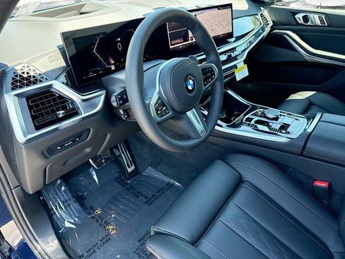New 2026 BMW X5 xDrive40i w/ M Sport Package AWD/4WD image 26