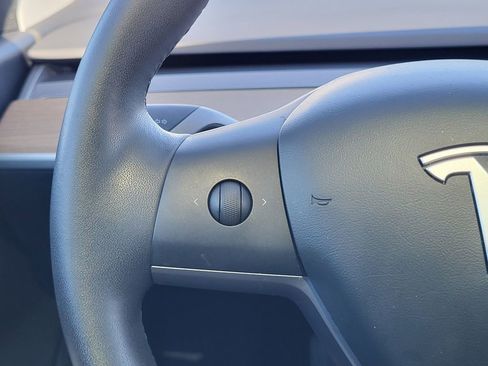 Used 2020 Tesla Model 3 Long Range image 22