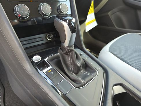 New 2025 Volkswagen Taos S image 33