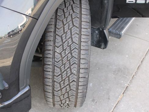 Used 2019 GMC Sierra 1500 Denali w/ Denali Ultimate Package image 12