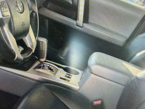 Used 2013 Toyota 4Runner SR5 w/ Premium Pkg AWD/4WD image 5