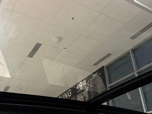 New 2025 Jeep Compass Latitude w/ Sun & Sound Group image 19