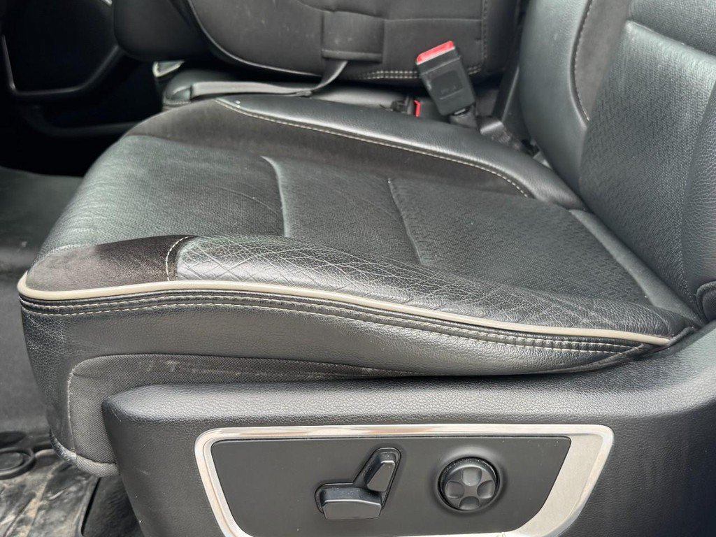 Used 2020 RAM 1500 Laramie AWD/4WD image 27