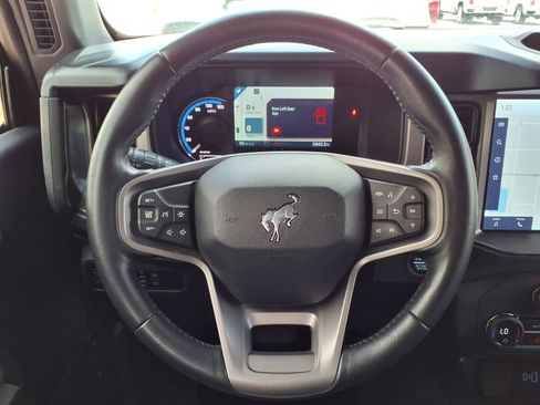 Used 2023 Ford Bronco Outer Banks AWD/4WD image 22