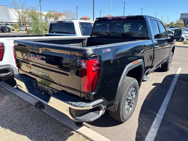 Used 2024 GMC Sierra 2500 SLT w/ SLT Premium Package AWD/4WD image 3