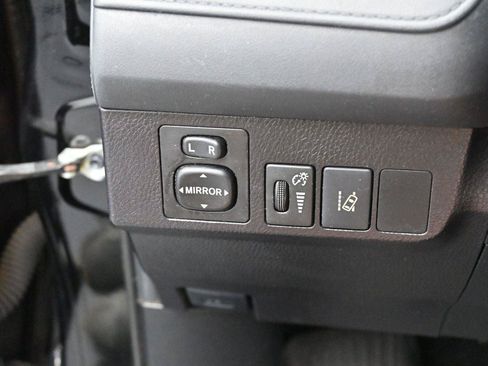 Used 2018 Toyota RAV4 LE w/ All Weather Liner Package AWD/4WD image 25