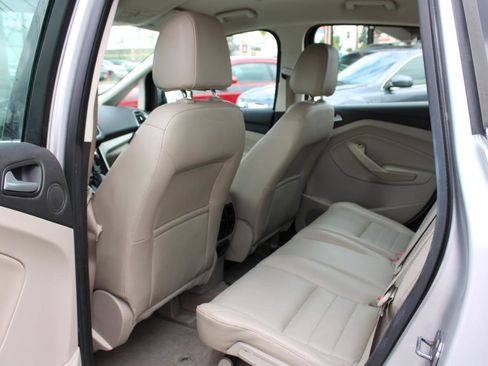 Used 2013 Ford C-MAX SEL FWD image 12