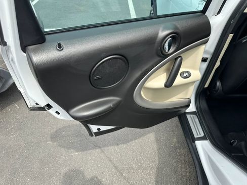 Used 2016 MINI Cooper Countryman FWD image 19