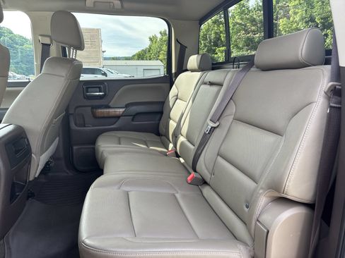 Used 2018 GMC Sierra 1500 SLT AWD/4WD image 24