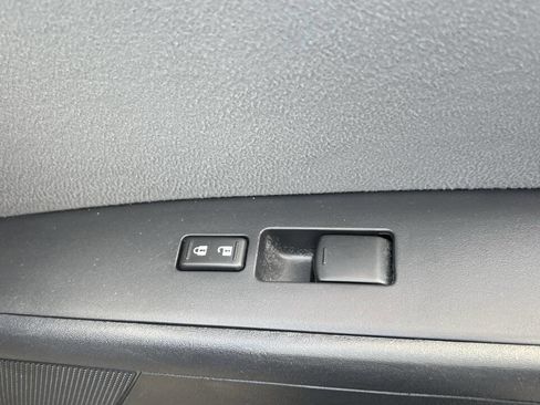 Used 2011 Nissan Sentra 2.0 image 18