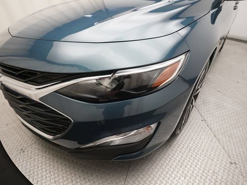 Used 2024 Chevrolet Malibu RS FWD image 21