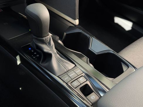 Certified 2025 Toyota Camry LE FWD image 21