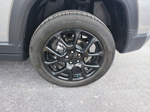 Used 2023 Jeep Compass Altitude w/ Convenience Group image 32