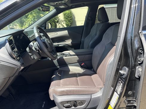 Used 2024 Lexus RX 350 w/ Convenience Package AWD/4WD image 16