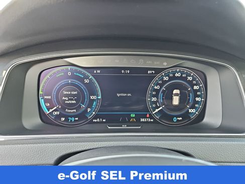 Used 2018 Volkswagen e-Golf SEL Premium w/ Driver Assistance Package FWD image 22
