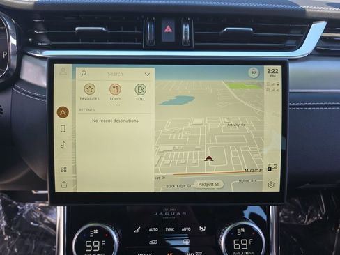 Used 2024 Jaguar XF R-Dynamic SE image 22