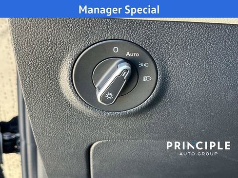 New 2025 Volkswagen Taos SEL AWD/4WD image 23