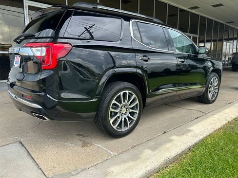 Used 2021 GMC Acadia Denali w/ Denali Technology Package FWD image 7