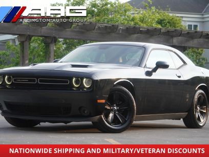 Used 2017 Dodge Challenger SXT