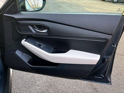 Used 2024 Honda Accord EX image 21