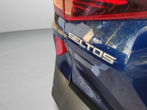 Certified 2023 Kia Seltos SX AWD/4WD image 32