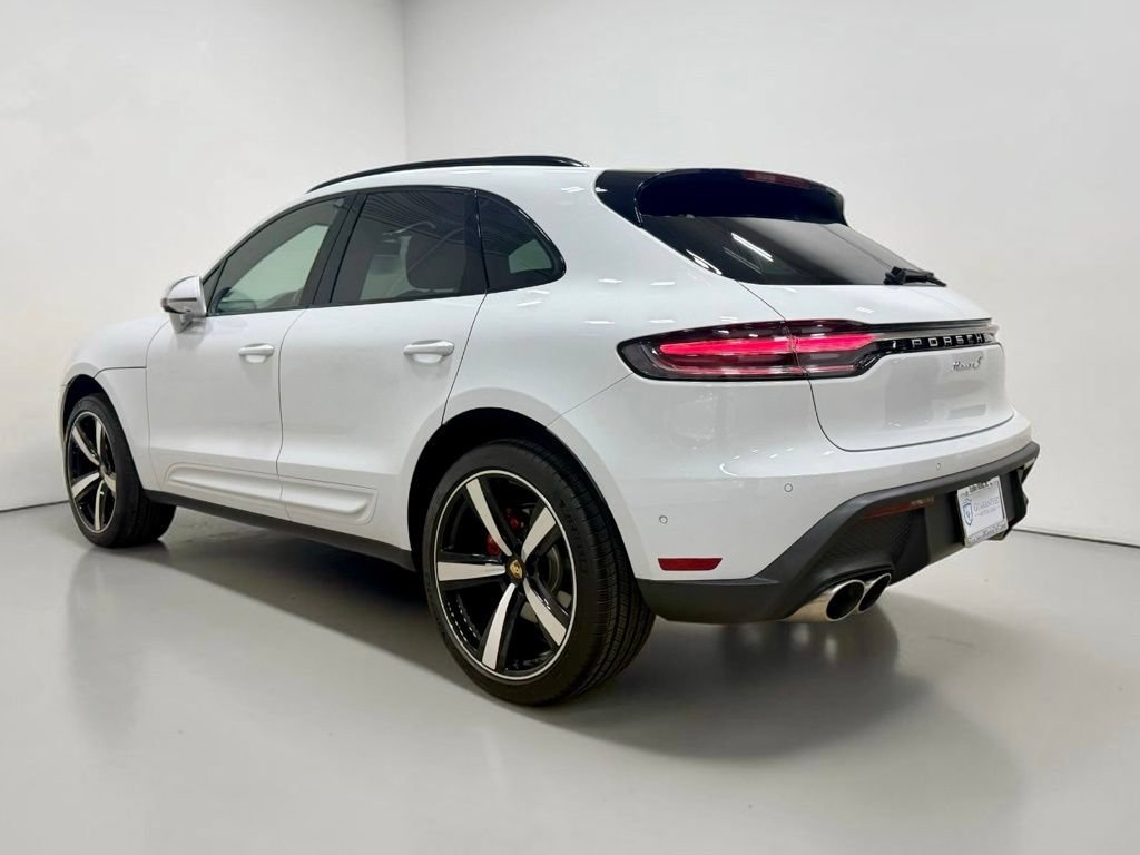 Used 2024 Porsche Macan S AWD/4WD image 23