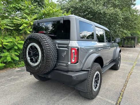 Used 2024 Ford Bronco Outer Banks w/ Sasquatch Package AWD/4WD image 3