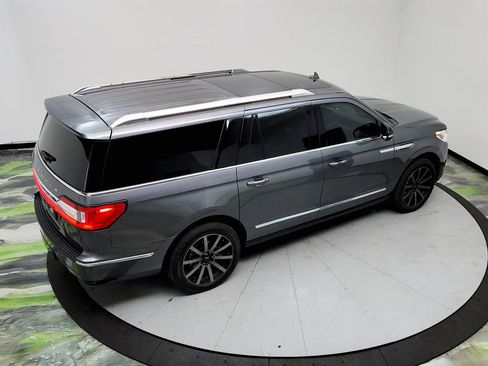 Used 2021 Lincoln Navigator L Reserve w/ Luxury Package image 37