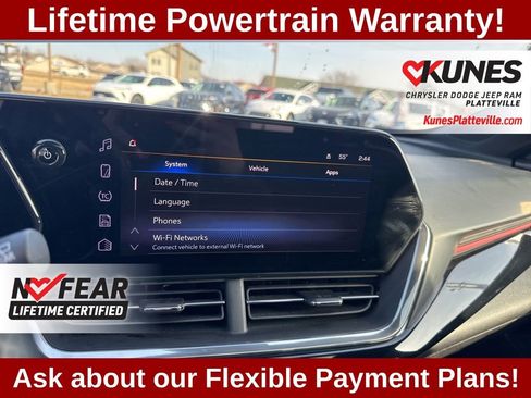 Used 2024 Chevrolet Trax RS w/ Sunroof Package FWD image 29