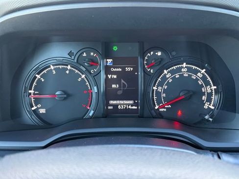 Used 2023 Toyota 4Runner SR5 Premium w/ Moonroof Package image 9