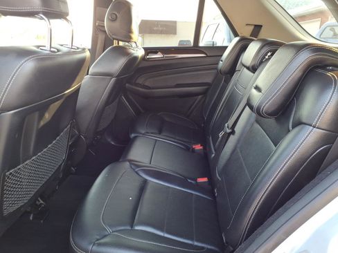 Used 2013 Mercedes-Benz ML 350 4MATIC image 5