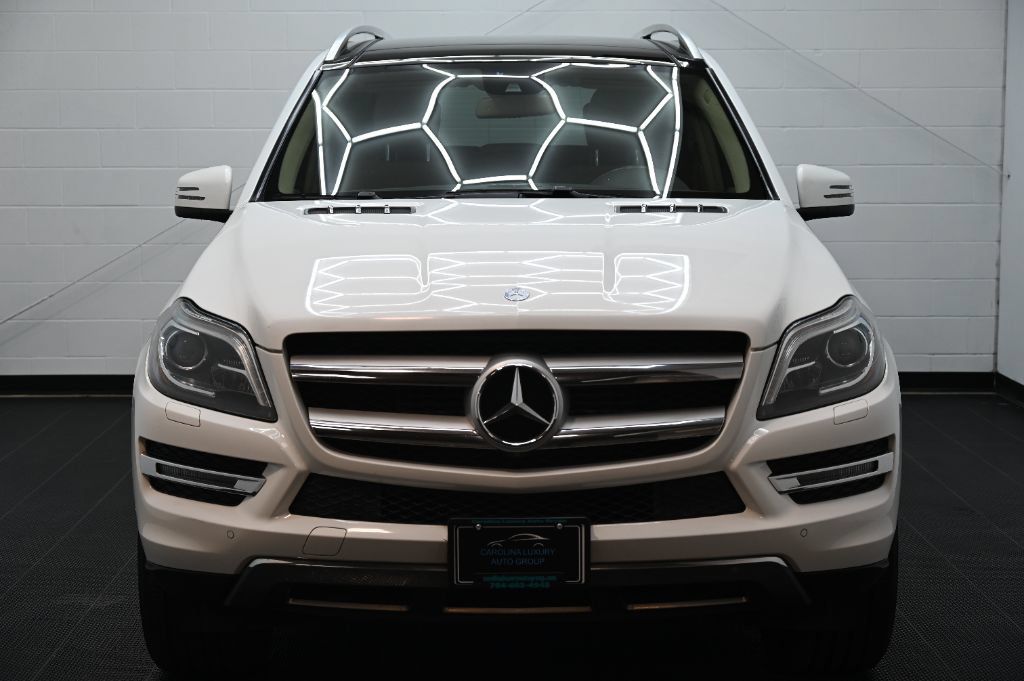 Used 2016 Mercedes-Benz GL 320 BlueTEC 4MATIC w/ Premium I Package image 7