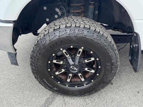 Used 2017 Ford F250 XL w/ XL Value Package image 14