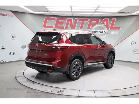 Used 2026 Nissan Rogue Platinum w/ Platinum Premium Package AWD/4WD image 7