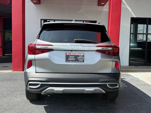 Used 2022 Kia Seltos SX AWD/4WD image 11