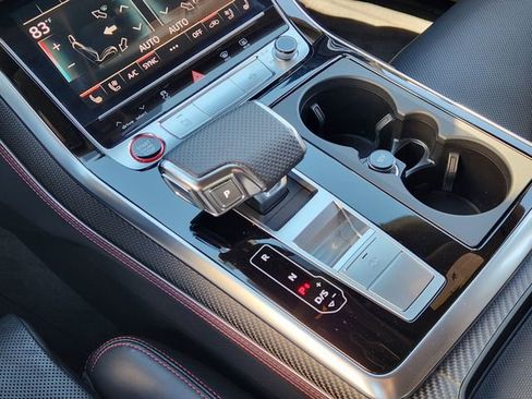 Used 2021 Audi RS Q8 image 19