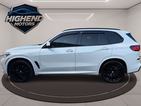 Used 2021 BMW X5 M50i w/ Executive Package AWD/4WD image 3