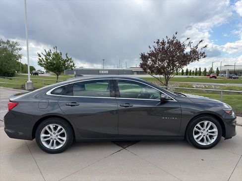 Used 2016 Chevrolet Malibu LT FWD image 20