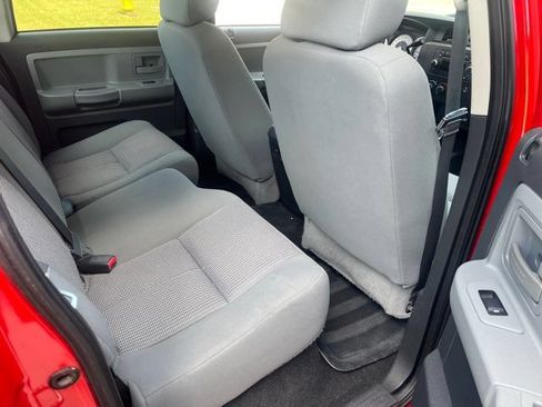 Used 2010 Dodge Dakota Big Horn RWD image 17