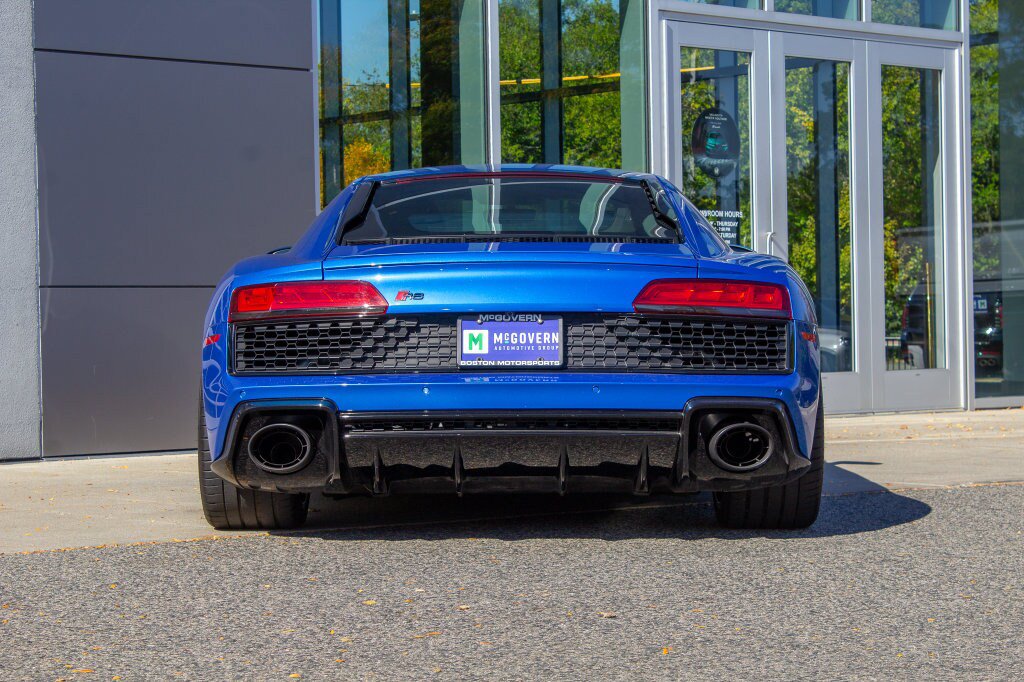 Used 2021 Audi R8 V10 RWD image 9