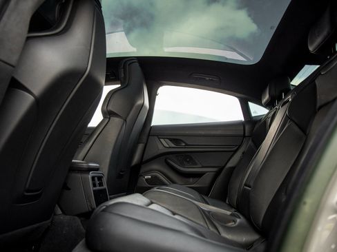 Certified 2023 Porsche Taycan GTS image 34