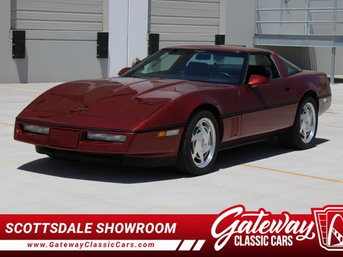 Used 1988 Chevrolet Corvette image 1