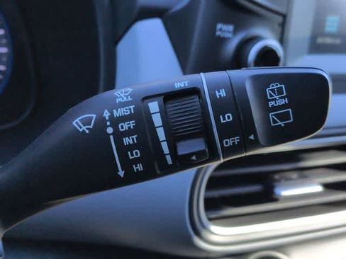 Used 2021 Hyundai Kona Limited w/ Cargo Package image 28