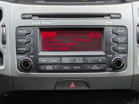 Used 2016 Kia Sportage LX image 19